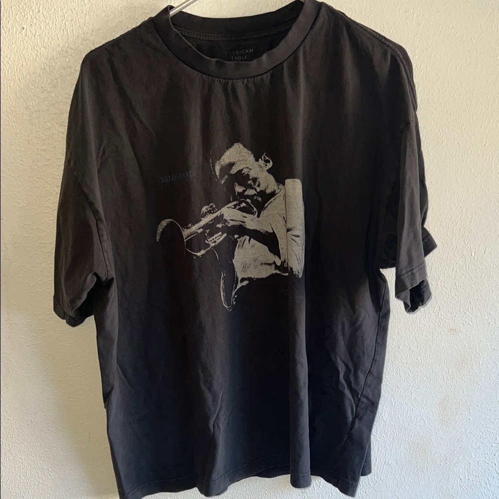 American Eagle Outfitters Black Graphic Tee